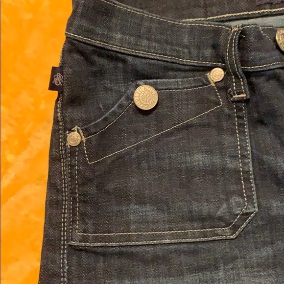 Rock&Republic Jean shorts - Picture 2 of 6